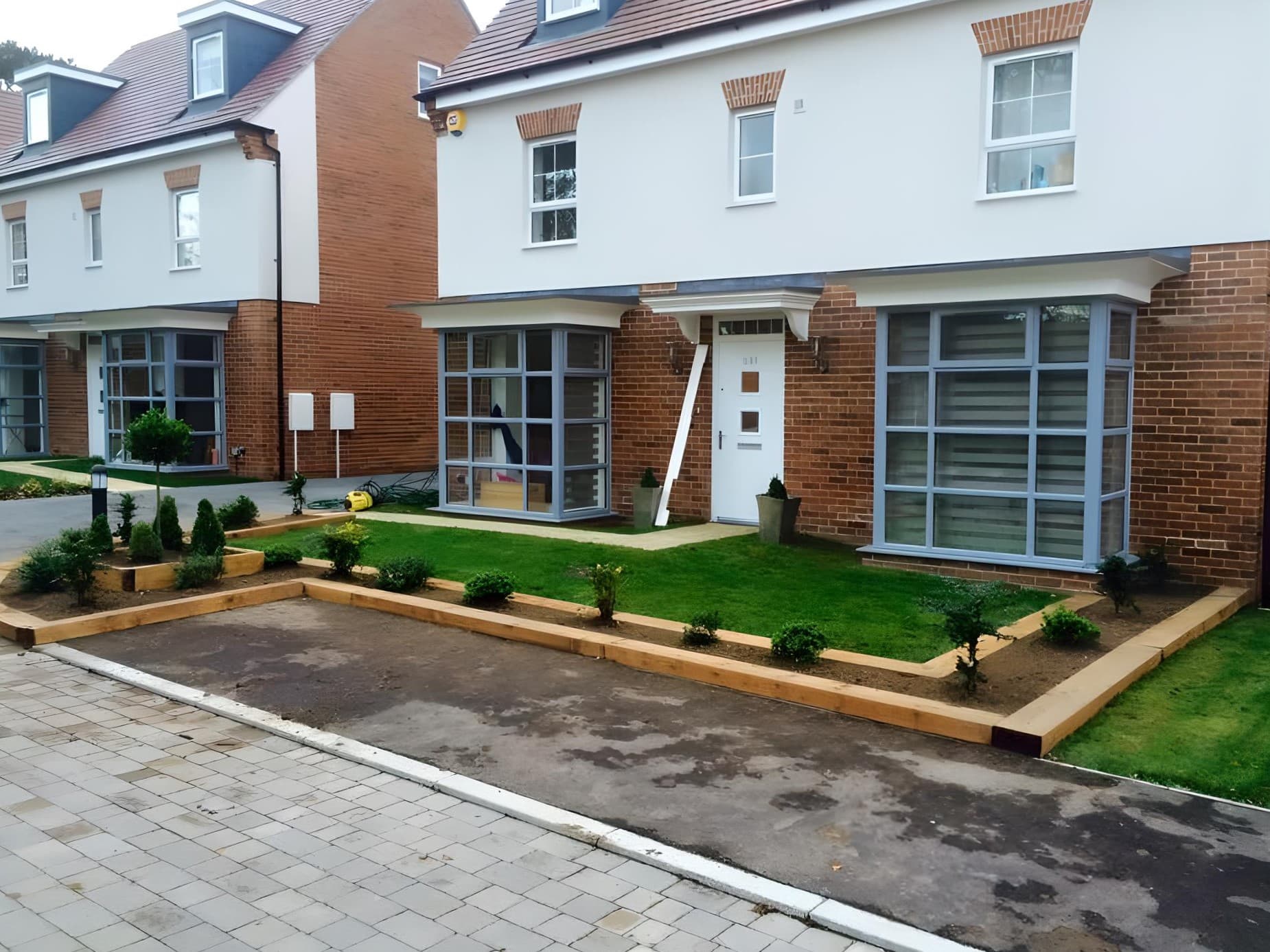 Professional Planting & Borders Across Bracknell